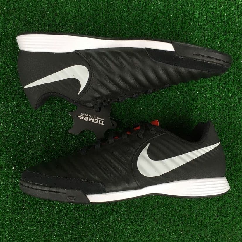 Купить NIKE LEGENDX VII ACADEMY IC 
AH7244 006 SR