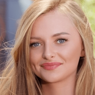 Марина  Ларина  