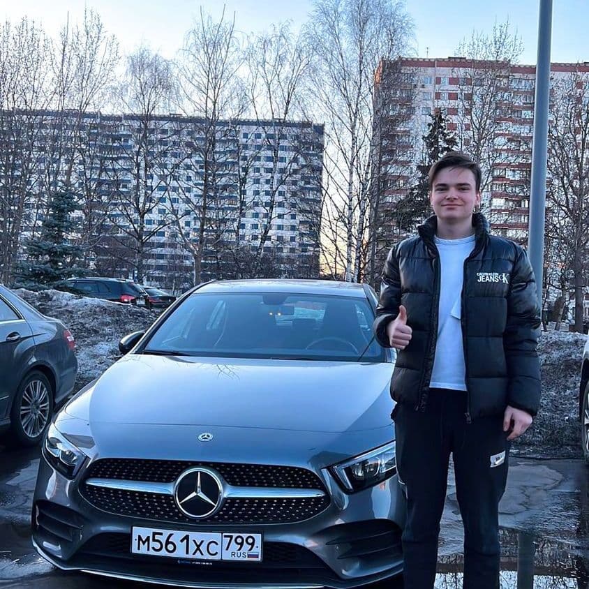 Подбор авто Mercedes-Benz A-klass 200, 2018