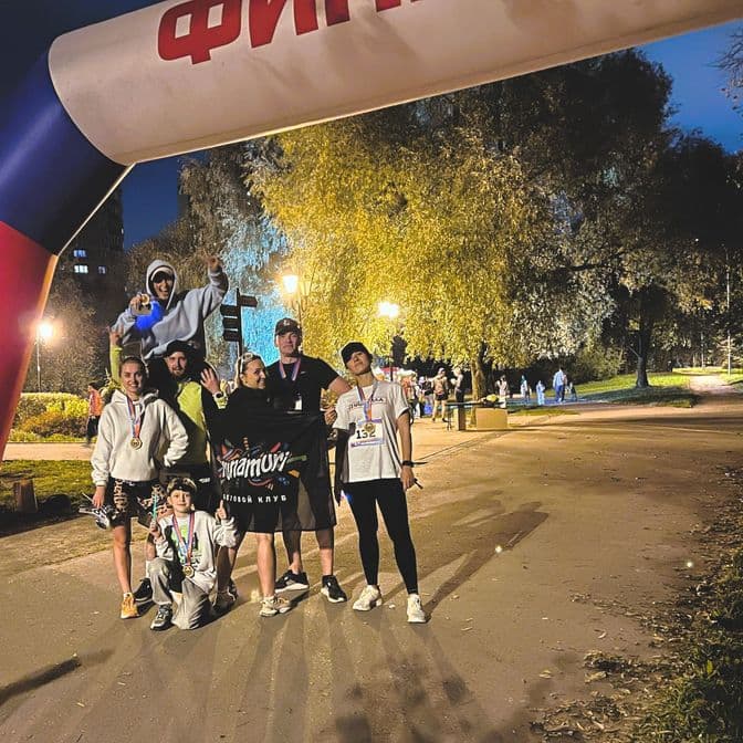 фото с тренировок, забегов и тусовок