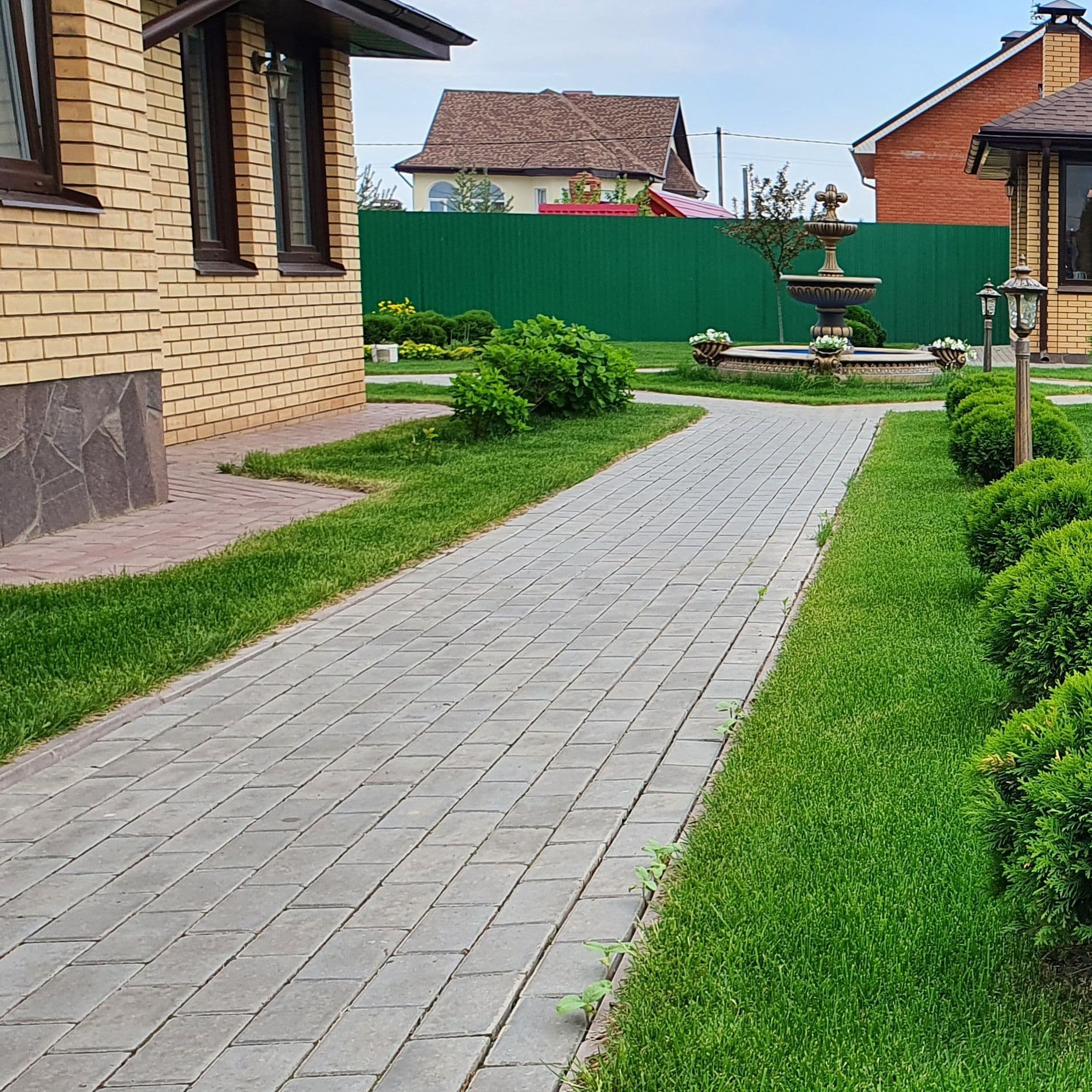 Ландшафтный дизайн Казань, газон, системы полива, автополив, озеленение, благоустройство, ландшафтный проект, пруды