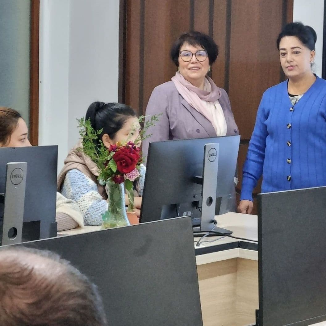 Купить Преподаватели Шахрисабзского государственного педагогического института познакомились с методикой  преподавания русского языка