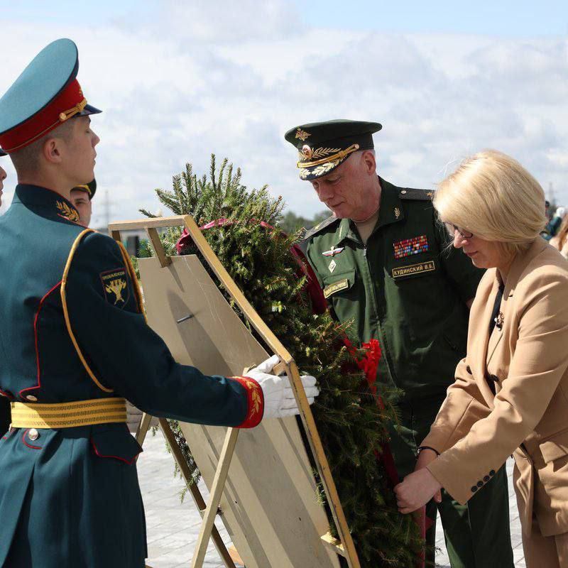 Купить Сирень Памяти