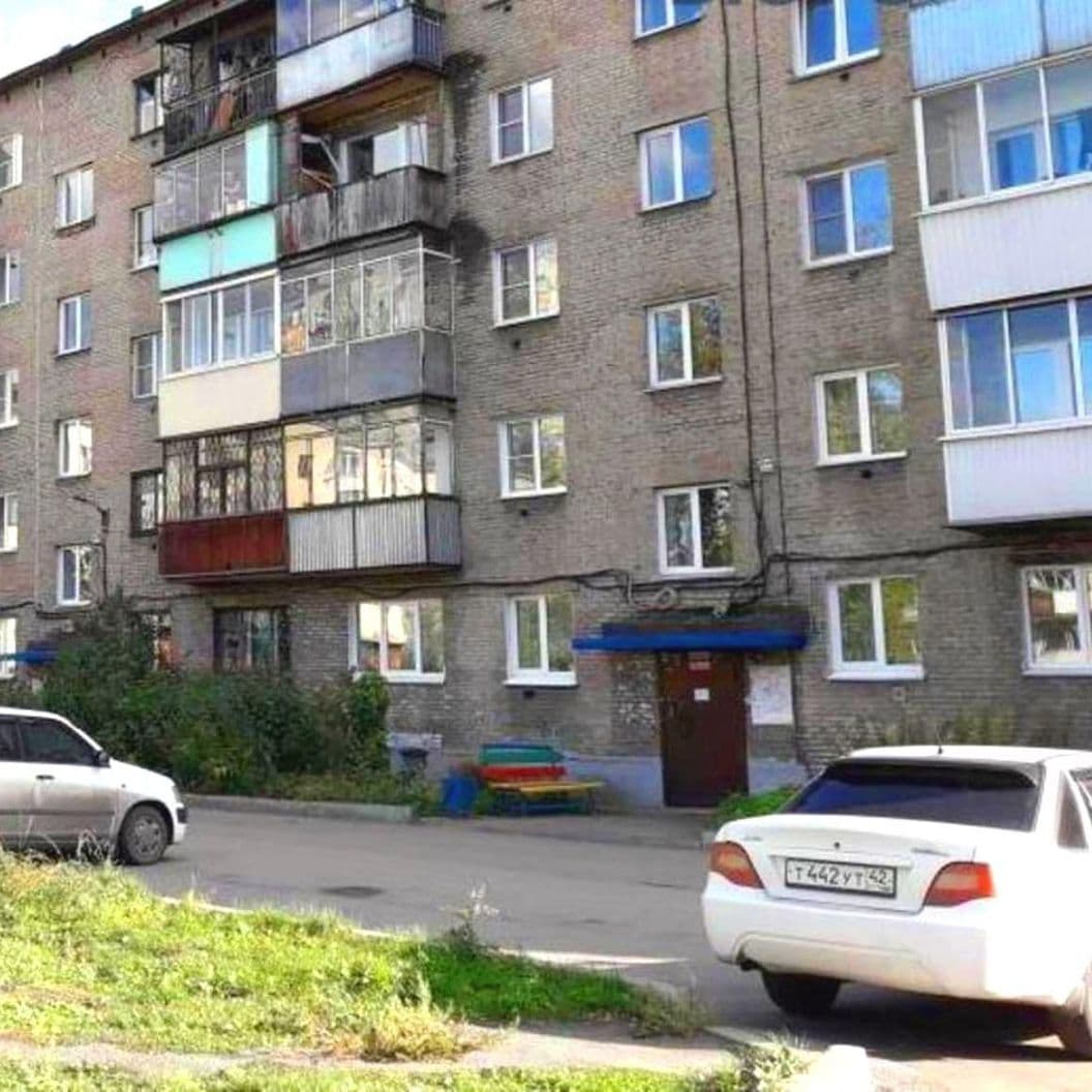 Купить 2к Орджоникидзе, 42