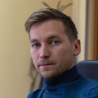 Владислав Дмитриев