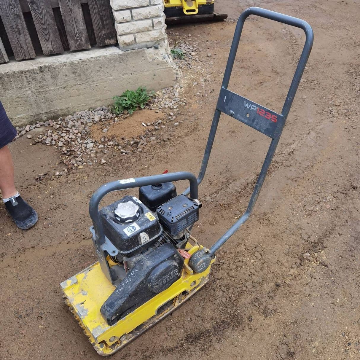 Аренда виброплиты Wacker WP1235