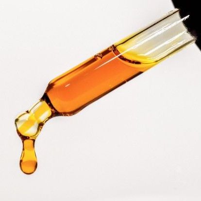 Купить Среди огромного разнообразия продуктов CBD масла являются одними из самых популярных в мире и в последнее время набирают популярность в России 