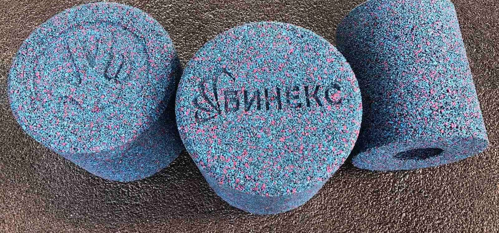 Изготовление резиновых столбиков с логотипом