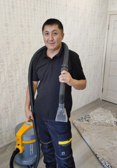 Контакты: