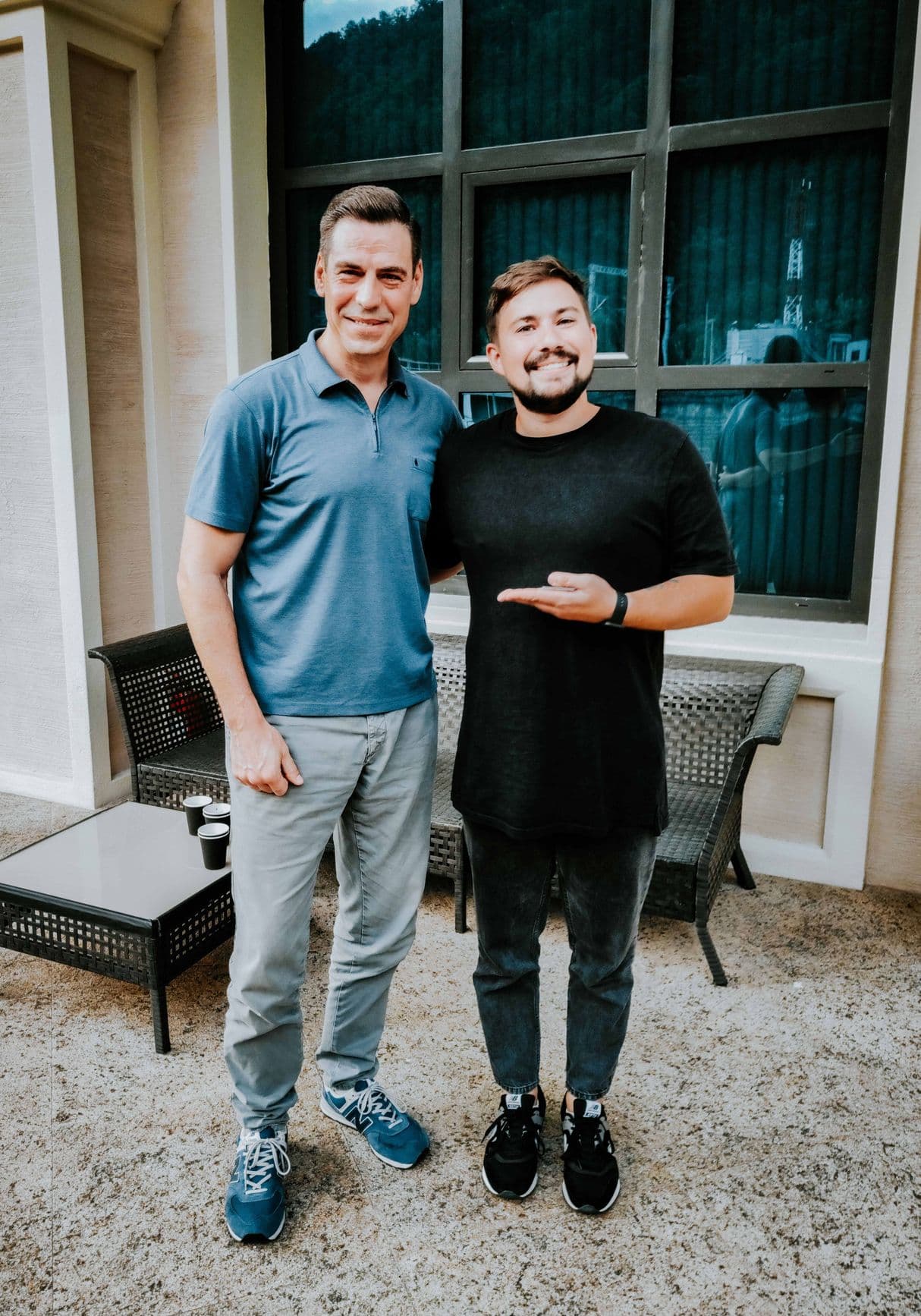 Ведущий в Сочи, Владимир Зотов, я работаю со звездами!