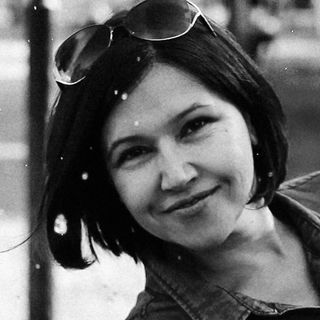 Будешь чувствовать постоянную поддержку от меня. Шаг за шагом, под моим чутким руководством.Вовремя подам зонт и уберу камни ))