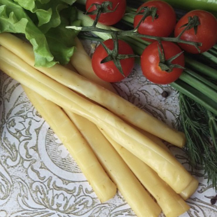 Купить Молокосодержащий продукт с заменителем молочного жира, произведенный по технологии сыра "Чечил особый копченый" балычок 115гр.м. д. ж. 45% р. ж