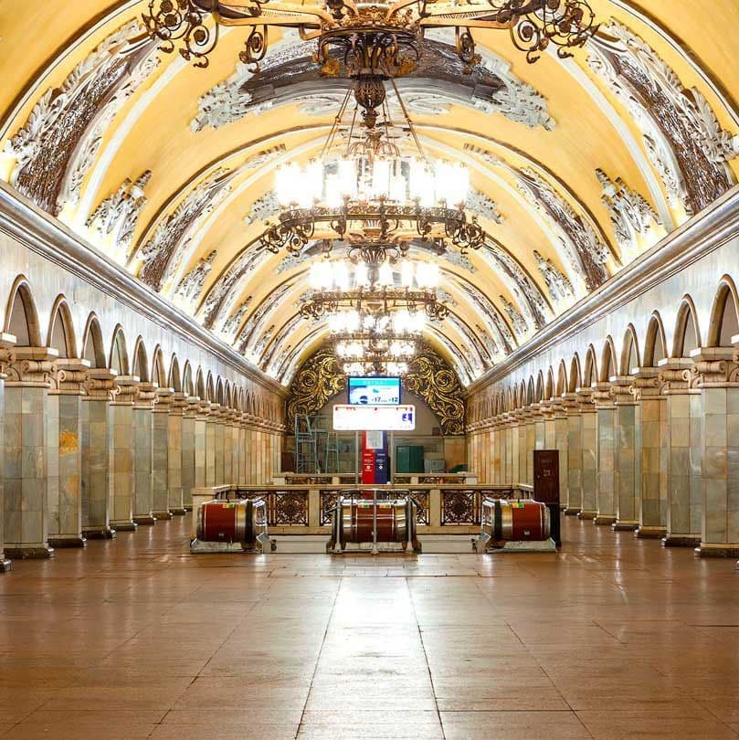 Moscow Metro Tour