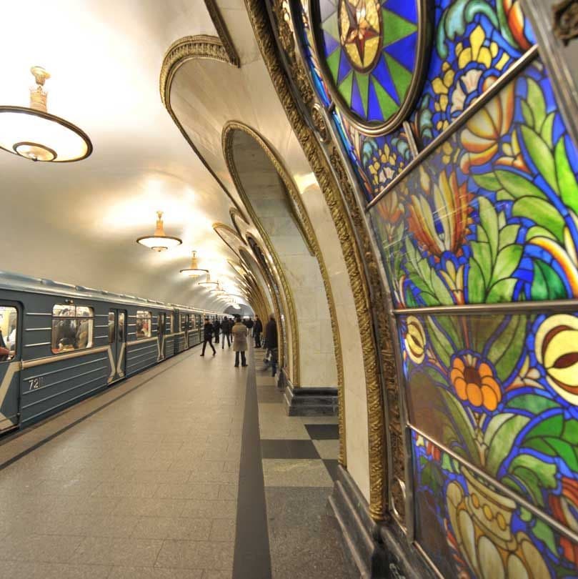 Moscow Metro Tour