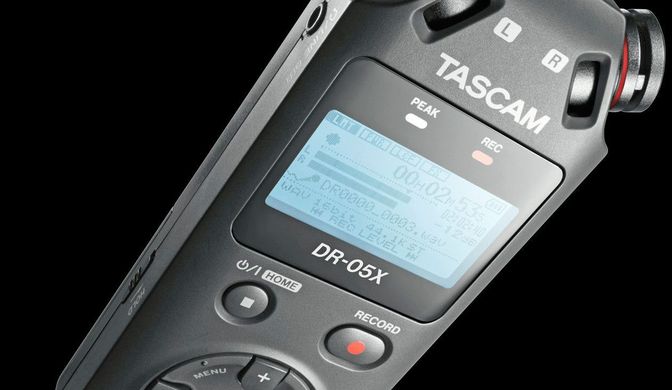 Tascam DR-05X Оборудованиие нашей студии PodStudio