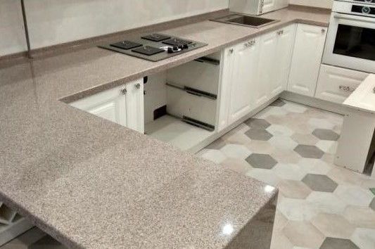 Столешница из искусственного камня п образная