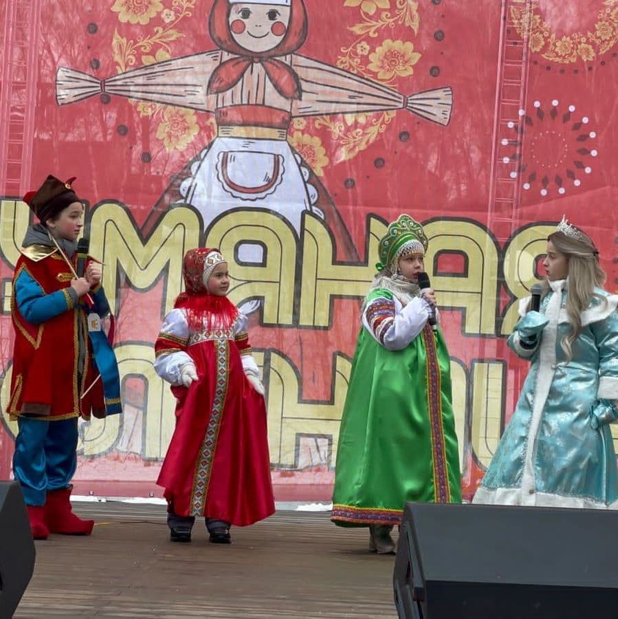 Купить МАССОВЫЕ ГОРОДСКИЕ МЕРОПРИЯТИЯ