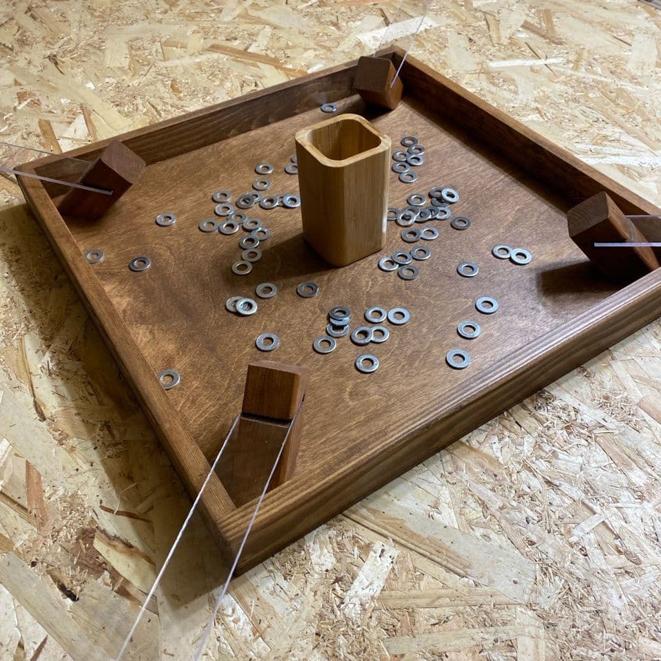 Настольные игры, деревянные настольные игры, игры из дерева, большие игры, большие игры из дерева, столярная мастерская, мастерская по дереву, игры из