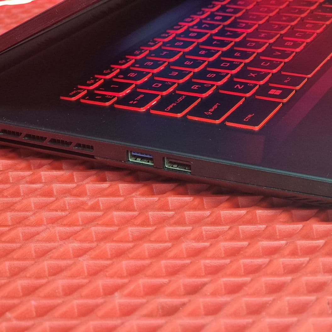 Купить MSI Katana GF76