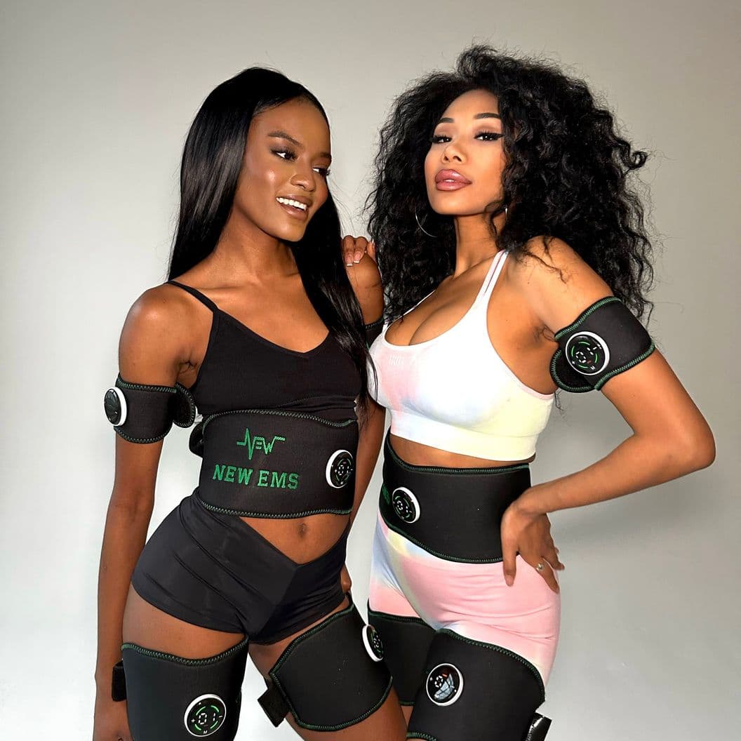 Купить — EMS for hands, 2 pcs.— EMS for feet, 2 pcs.— EMS for abs and buttocks— Control unit, 5 pcs.— Nutrition system during training— Video tutorial