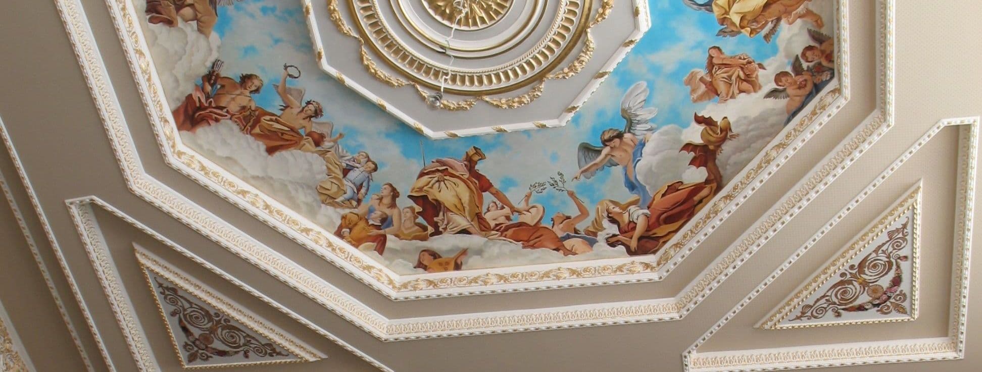 роспись потолка в частном доме масляными красками