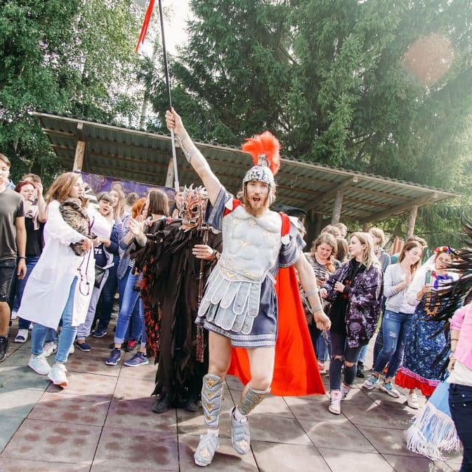 Галерея