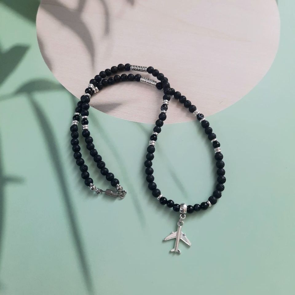 Мужской чокер 😍 Вулканическая лава и чёрный агат🖤 с металлическими вставками и подвеской самолёт.