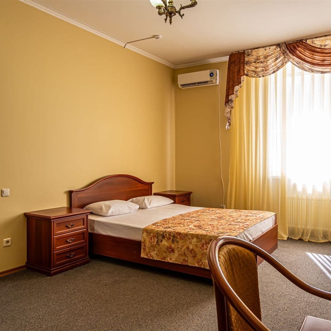 Купить  Люкс 40 м2