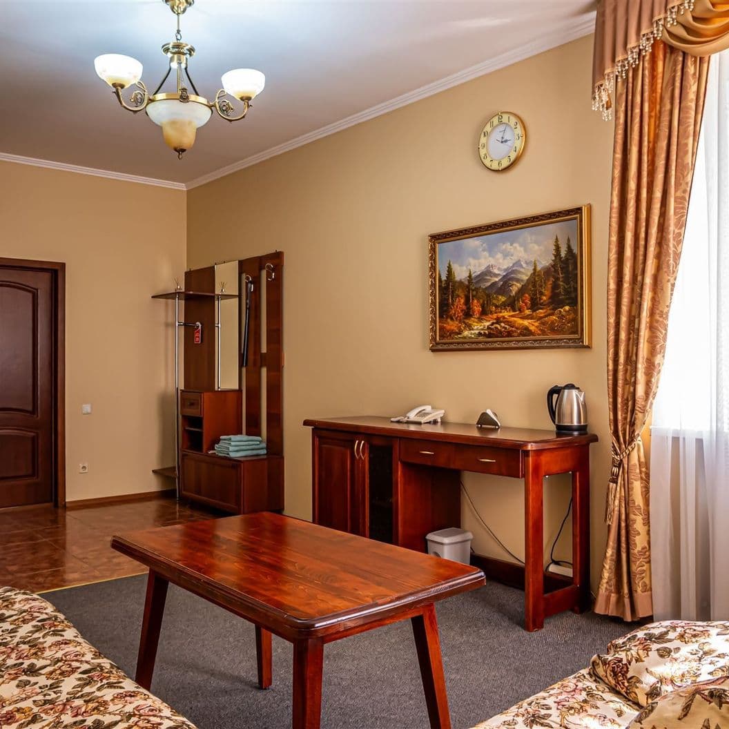 Купить  Люкс 40 м2