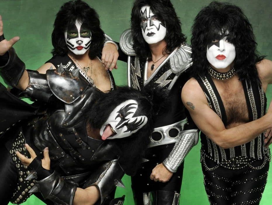 Kiss