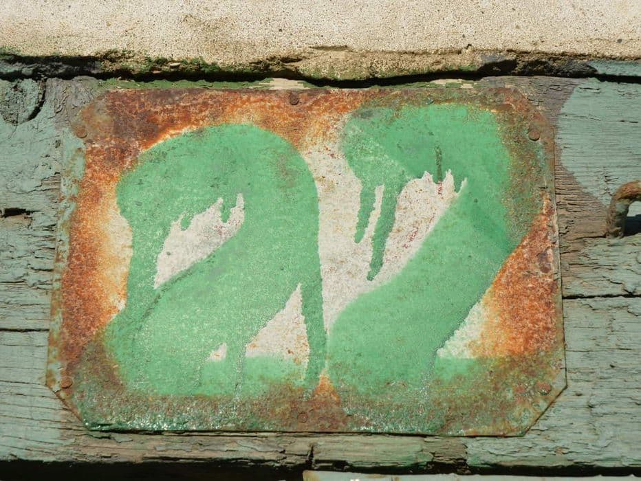 22