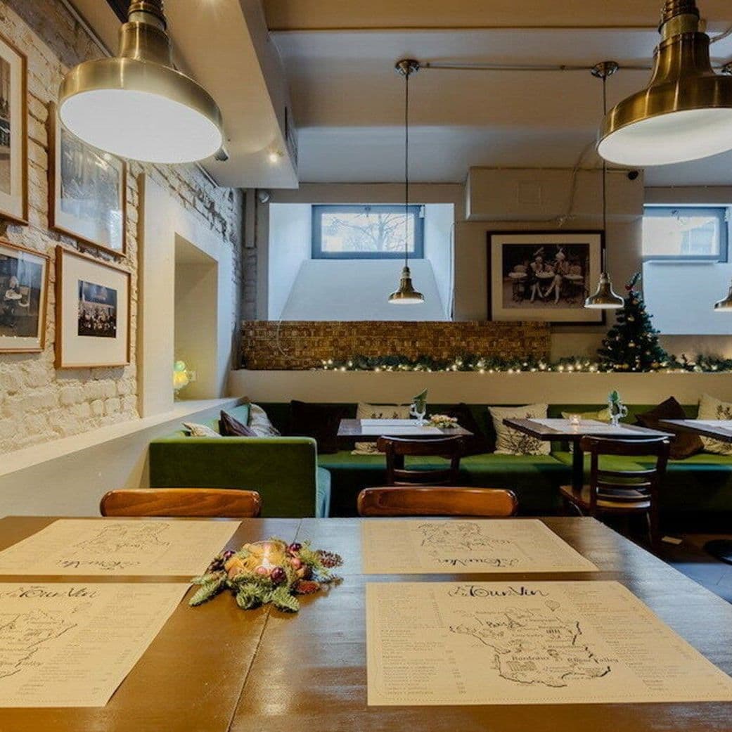 Купить Ресторан/бар Le Tour De Vin в Санкт-Петербурге