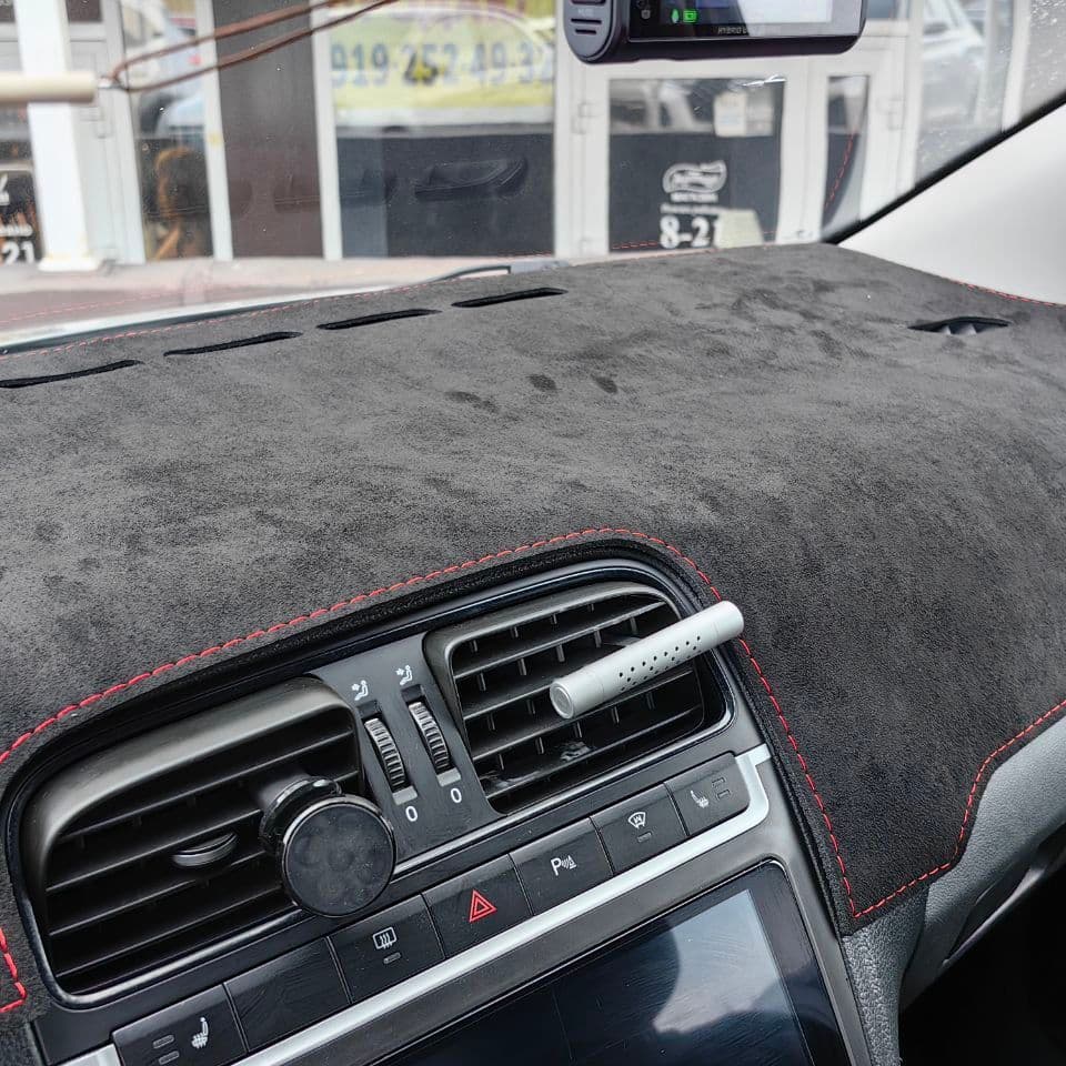 Купить Накидка на панельVolkswagen Polo 2009 - 2020г