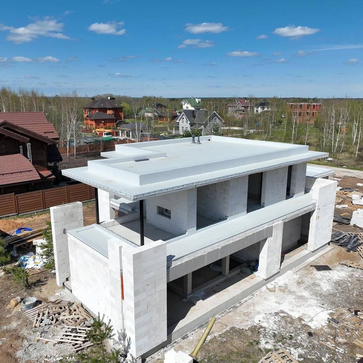 Строительство дома из газобетонных блоков Бонолит