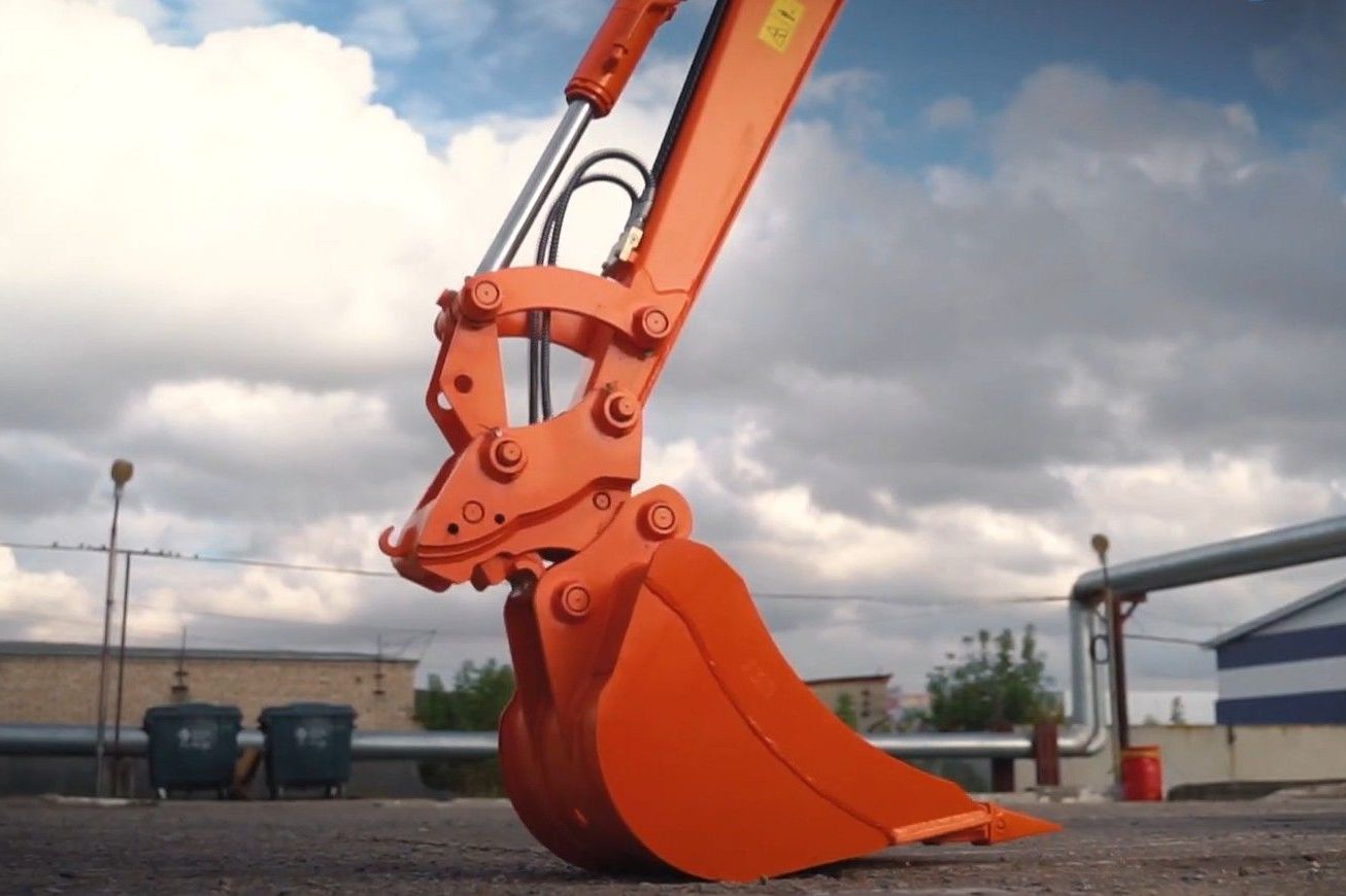 Мини-экскаватор LONKING CDM6035
