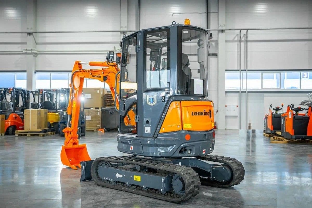 Мини-экскаватор LONKING CDM6025