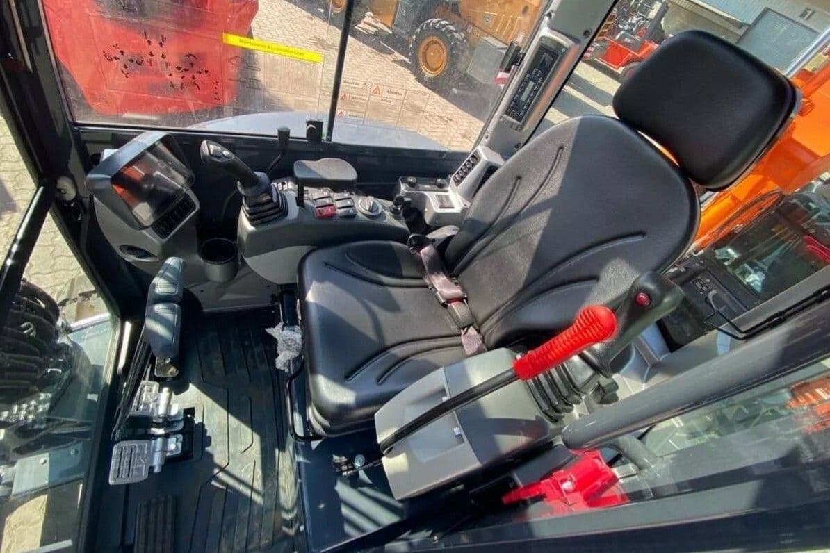 Мини-экскаватор LONKING CDM6035