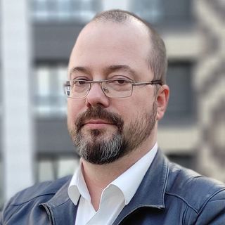 Владимир Моисеенко