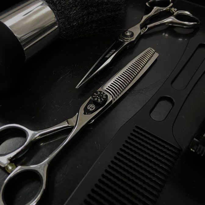 Стрижка волос