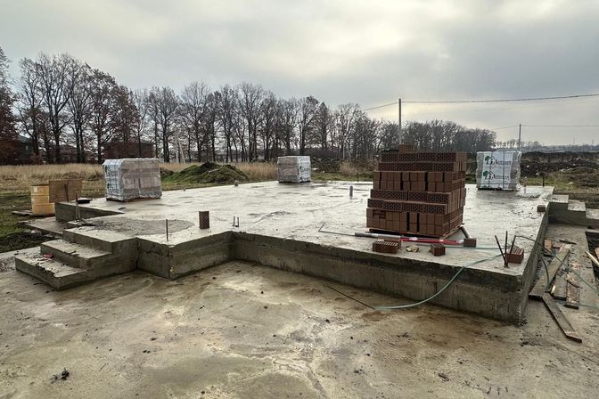 Галерея