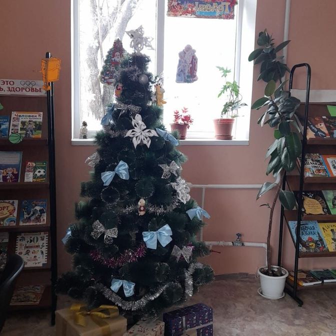 Галерея