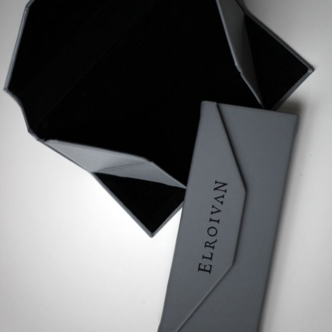 Титановые солнечные очки Elroivan "Avia"